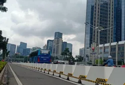 Projects Pembatas Jalur Sepeda Jakarta planter box 3